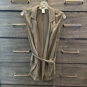 Women’s vest- American Rag